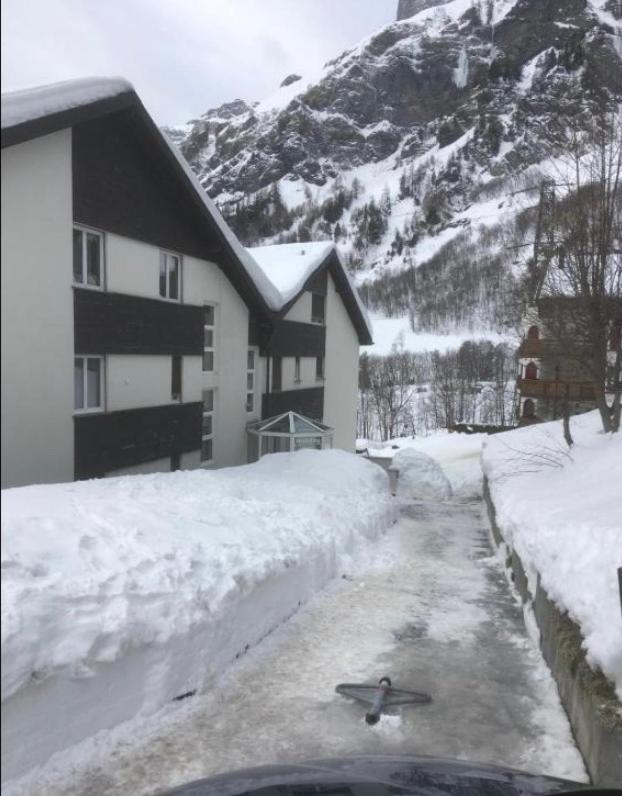 Holiday 88 Leukerbad Zewnętrze zdjęcie